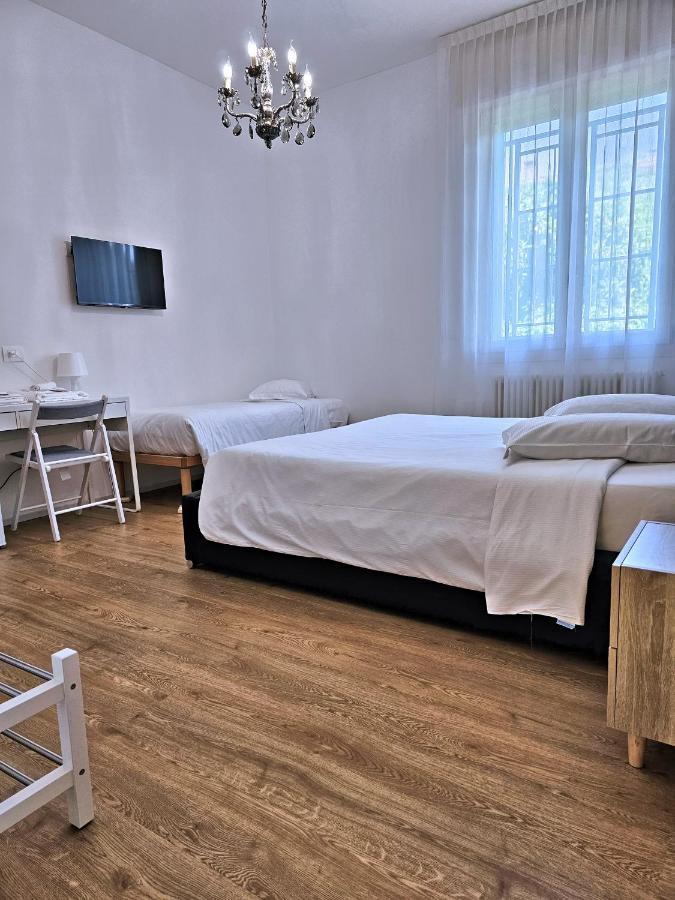 La Ca' Bianca Affittaly Apartments Кастеназо Экстерьер фото