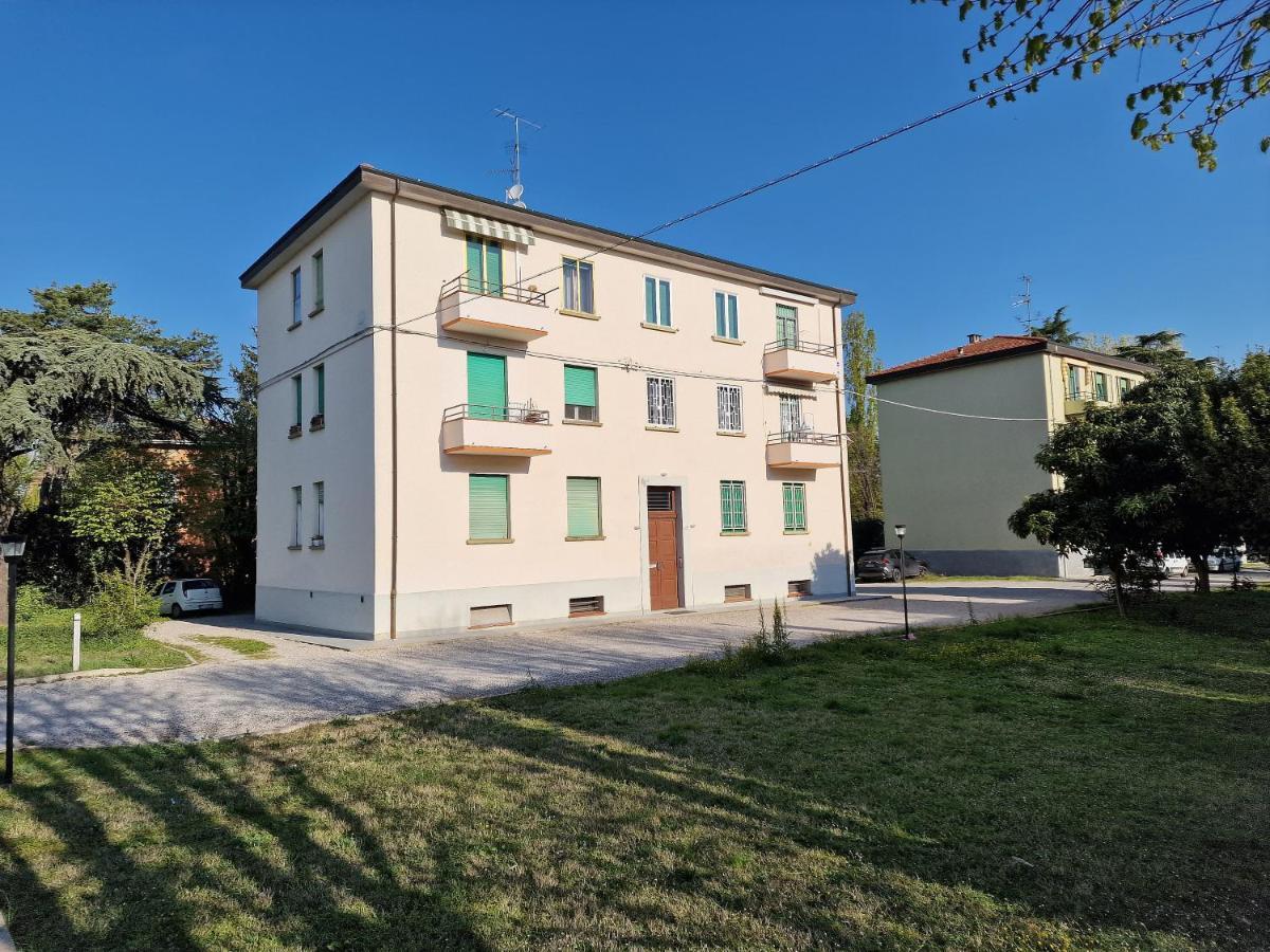 La Ca' Bianca Affittaly Apartments Кастеназо Экстерьер фото