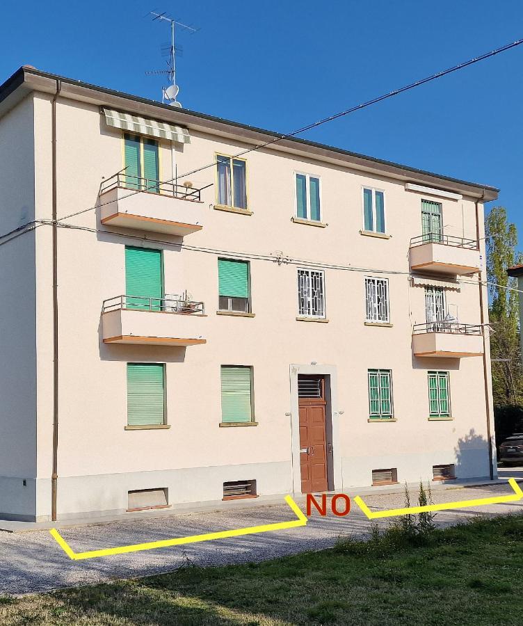 La Ca' Bianca Affittaly Apartments Кастеназо Экстерьер фото
